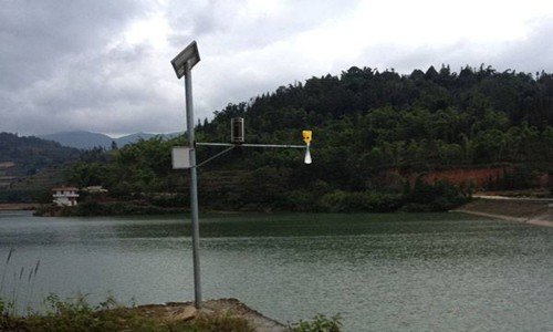 Radar-Water-Level-Sensor-reservoir-water-level-monitoring