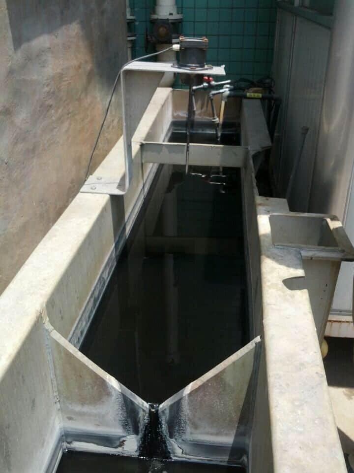 Ultrasonic Open Channel Flowmeter measures sewage.jpg
